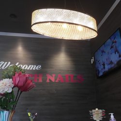 Tech Nails Salon