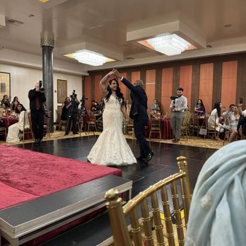 Thuy's Pro Bridal Alterations - Sewing & Alterations Near Me - Milpitas, California Thuy's Pro Bridal Alterations - Sewing & Alterations Near Me - Milpitas, California