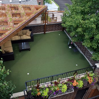 Rooftopia - Garage Rooftop Garden with putting green - Roscoe Village - Landscaping Near Me - Chicago, Illinois Rooftopia - Garage Rooftop Garden with putting green - Roscoe Village - Landscaping Near Me - Chicago, Illinois
