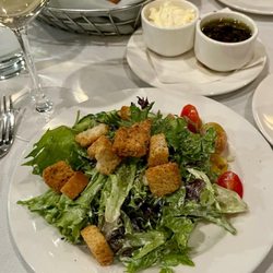 Oak Tree Country Club - Their tossed House Salad is so good!