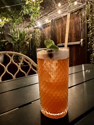 Green Lady Cocktail Room by null