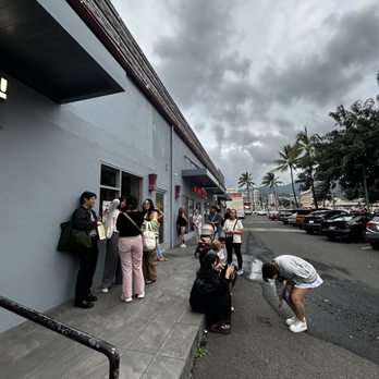 Yakiniku Like - Wait outside - Japanese Near Me - Honolulu, Hawaii Yakiniku Like - Wait outside - Japanese Near Me - Honolulu, Hawaii