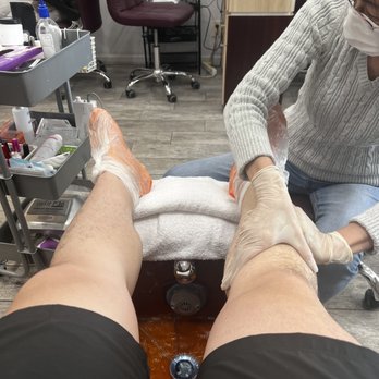 Poway Nails & Spa - Number 1 Royal pedicure leg massage, foot mask, and hot stone treatment - Nail Salons Near Me - Poway, California Poway Nails & Spa - Number 1 Royal pedicure leg massage, foot mask, and hot stone treatment - Nail Salons Near Me - Poway, California