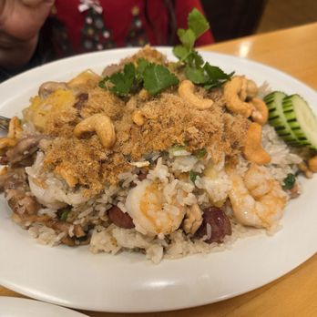 Mix Bowl Cafe - Pineapple fried rice - Thai Near Me - Pomona, California Mix Bowl Cafe - Pineapple fried rice - Thai Near Me - Pomona, California