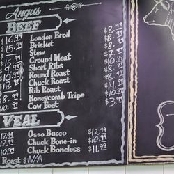 Simoes & Almeida Quality Meats - Menu board