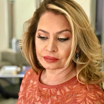 Helen Highlight Bar - Hair by Maryam. Make up by Sareh - Hair Salons Near Me - Sherman Oaks, California Helen Highlight Bar - Hair by Maryam. Make up by Sareh - Hair Salons Near Me - Sherman Oaks, California