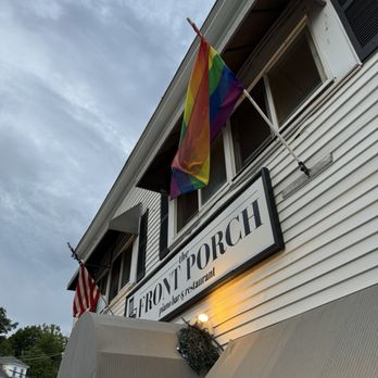 The Front Porch Piano Bar & Restaurant - Lounges Near Me - Ogunquit, Maine