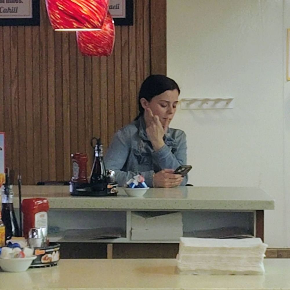 Denny's - The waitress at Denny's giving me the middle finger pertaining to my incorrect order - American Near Me - Haw River, North Carolina Denny's - The waitress at Denny's giving me the middle finger pertaining to my incorrect order - American Near Me - Haw River, North Carolina