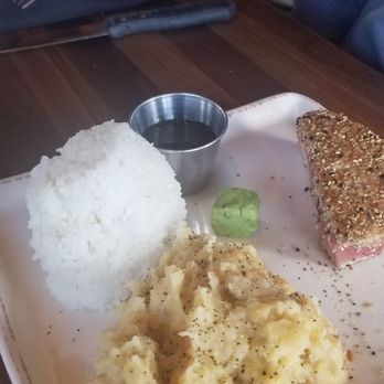 Oakside - Ahi tuna,  rice and mashed potatoes - Seafood Near Me - Big Bear Lake, California