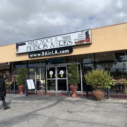 Exterior outside entrance of Mercado Buenos Aires - Granada Hills, California Exterior outside entrance of Mercado Buenos Aires - Granada Hills, California