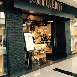 Z Gallerie