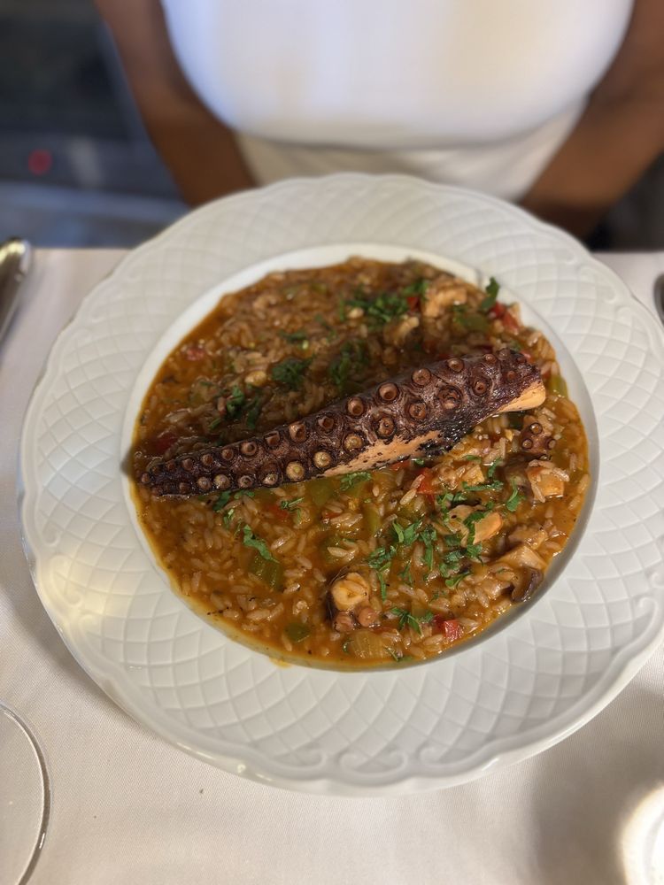 ODE Porto Wine House