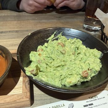 Clase Codigo - Table guacamole - Mexican Near Me - Omaha, Nebraska