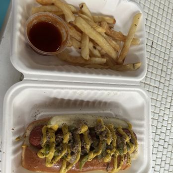 Bun Papa - Hot Dogs Near Me - Alexandria, Virginia Bun Papa - Hot Dogs Near Me - Alexandria, Virginia