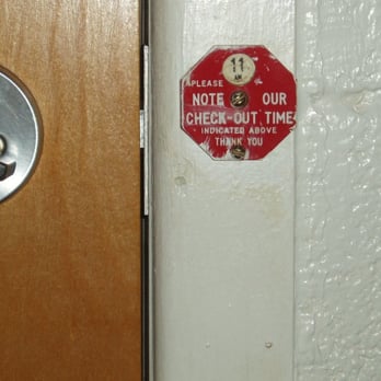Holiday Lodge-Hawthorne - You might wanna check out earlier than 11. - Hotels Near Me - Hawthorne, Nevada Holiday Lodge-Hawthorne - You might wanna check out earlier than 11. - Hotels Near Me - Hawthorne, Nevada