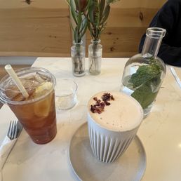 Hot chai, water with mint, fresh made iced tea