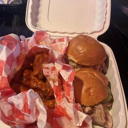 Dillinger's Food & Spirits - Lemon pepper Buffalo wings and Cuban sliders