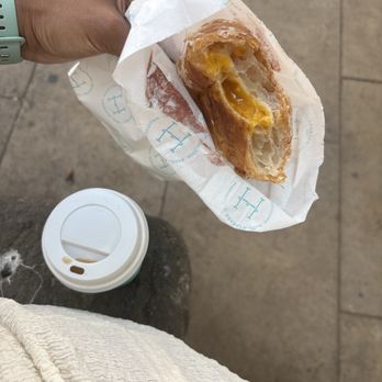 Pastelería Hofmann - Americano and mango croissant - Desserts Near Me - Barcelona, B Pastelería Hofmann - Americano and mango croissant - Desserts Near Me - Barcelona, B