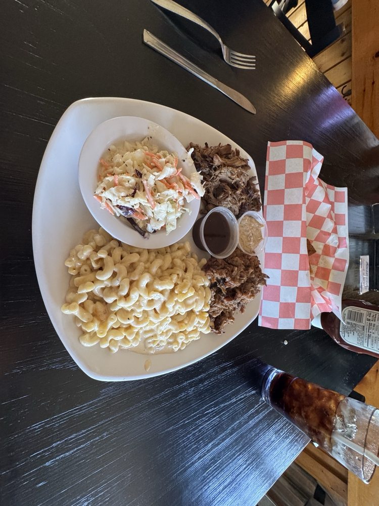 Food from Susquehanna Smokehouse