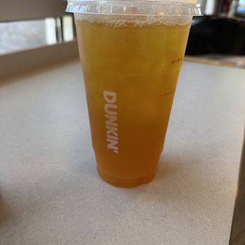Dunkin' - Mango Pineapple Refresher with Green Tea - so good! - Breakfast & Brunch Near Me - Visalia, California Dunkin' - Mango Pineapple Refresher with Green Tea - so good! - Breakfast & Brunch Near Me - Visalia, California