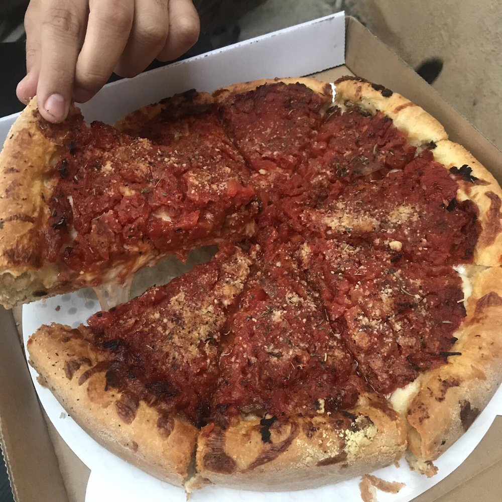 5000 Pies - Medium deep dish with pep and shrooms - Pizza Near Me - Long Beach, California