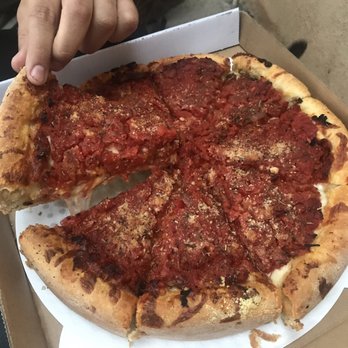 5000 Pies - Medium deep dish with pep and shrooms - Pizza Near Me - Long Beach, California