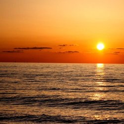 Maureen Culp-RE/MAX Harbor Country - Making Michigan Memories.