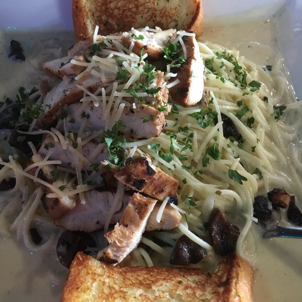 East End Grill - Chicken and roasted mushroom angel hair pasta. One of the best tasting pastas I've had in quite some time. - Burgers Near Me - Memphis, Tennessee