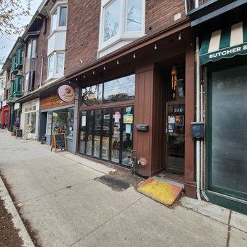 Konia - Vietnamese Near Me - Toronto, Ontario