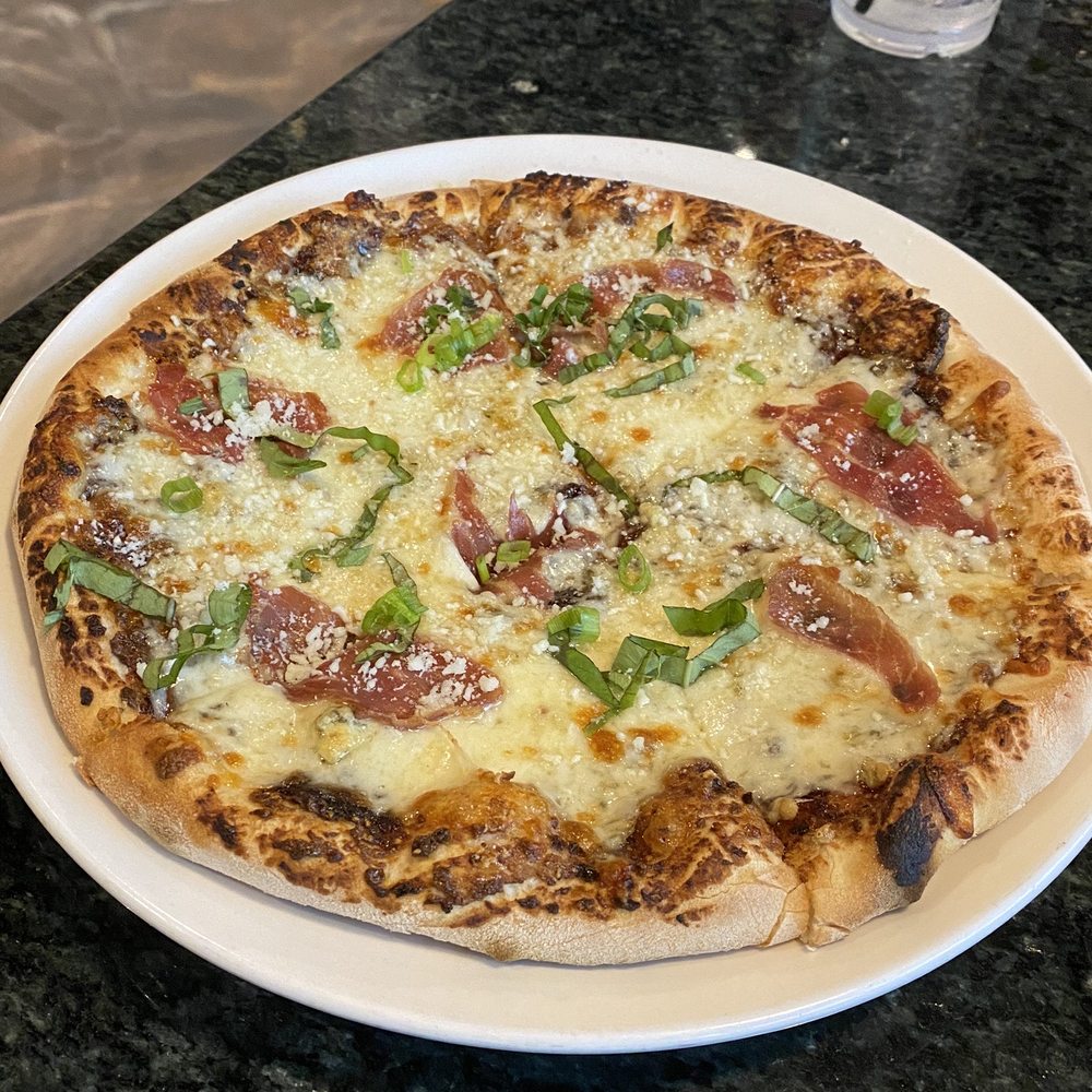 Trattoria Di Bernardone - pizza abruzze - Italian Near Me - Saint Johns, Florida