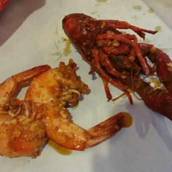 Claw Shack - 2 biggest shrimp and the biggest crawfish I found in the whole bag. Most other crawfish are about half of the size. - Cajun/Creole Near Me - San Jose, California Claw Shack - 2 biggest shrimp and the biggest crawfish I found in the whole bag. Most other crawfish are about half of the size. - Cajun/Creole Near Me - San Jose, California