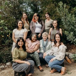 Sparrow's Nest - The Sparrow's Nest team has the highest level of maternity massage training available and can't wait to nurture you as you nurture new life!