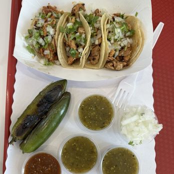 El Gallo Giro - Mexican Near Me - Van Nuys, California