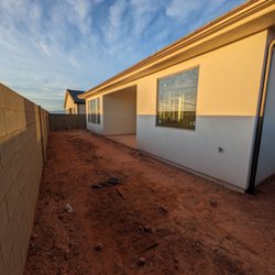 La Roca Landscaping - Before landscaping