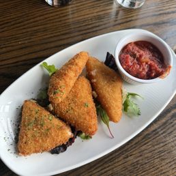 Mozzarella triangles Mozzarella triangles