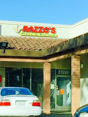 Foto di Razzo's Pizza and Salads - Oakland, CA, Stati Uniti. New #2RAZZO'S@hayward 27098 Hesperian Blvd Hayward . Ca 94545  Call in pick up 510 674-9155