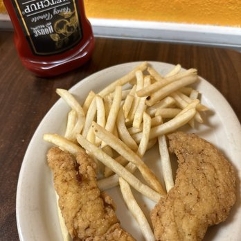 Garibaldi Restaurant - Chicken tenders and fries- my daughter asked for no toast nor gravy with hers. - Mexican Near Me - Paris, Texas Garibaldi Restaurant - Chicken tenders and fries- my daughter asked for no toast nor gravy with hers. - Mexican Near Me - Paris, Texas