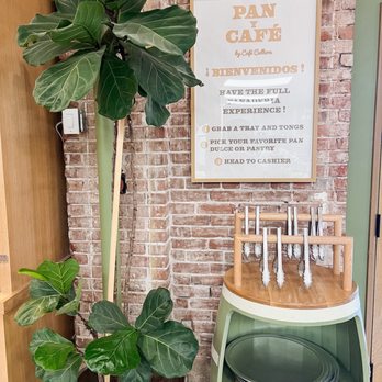 Pan y Café Panaderia - Bakeries Near Me - Santa Ana, California Pan y Café Panaderia - Bakeries Near Me - Santa Ana, California