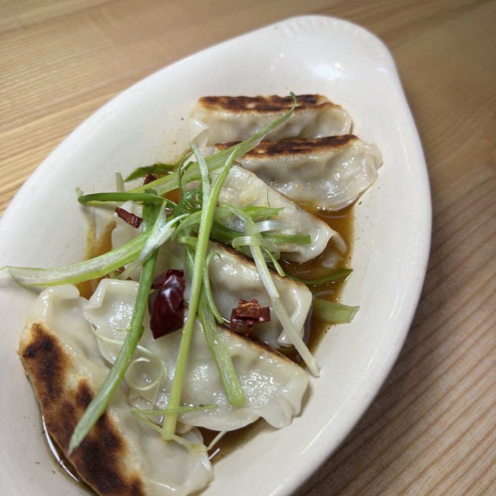Akira Ramen Towson - Gyoza（煎饺） - Sushi Bars Near Me - Towson, Maryland