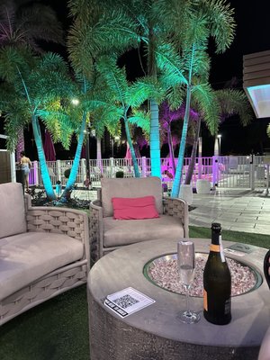 The Saint Hotel by null