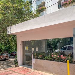 Boanna Torre Malibu