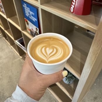 SET Coffee - Flat white - Coffee & Tea Near Me - Chino, California