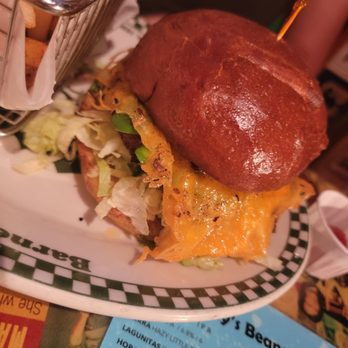 Barney's Beanery - Cali spicy burger - Breakfast & Brunch Near Me - Santa Monica, California Barney's Beanery - Cali spicy burger - Breakfast & Brunch Near Me - Santa Monica, California