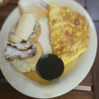 Dulce Aroma - French toast and omlet - Breakfast & Brunch Near Me - Fajardo, Puerto Rico Dulce Aroma - French toast and omlet - Breakfast & Brunch Near Me - Fajardo, Puerto Rico