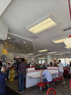 In-N-Out Burger by null