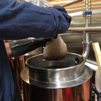 UPP Liquids - Squeezing - Breweries Near Me - Bend, Oregon