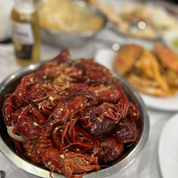 Ocean Crawfish - Garlic crawfish - Vietnamese Near Me - Houston, Texas