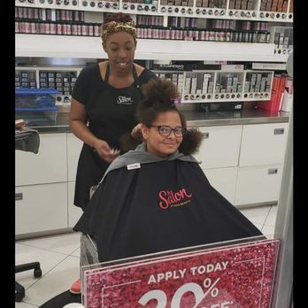 Ulta Beauty - Saraya getting her hair done by Gigi at Ulta Pinole - Hair Salons Near Me - Pinole, California Ulta Beauty - Saraya getting her hair done by Gigi at Ulta Pinole - Hair Salons Near Me - Pinole, California