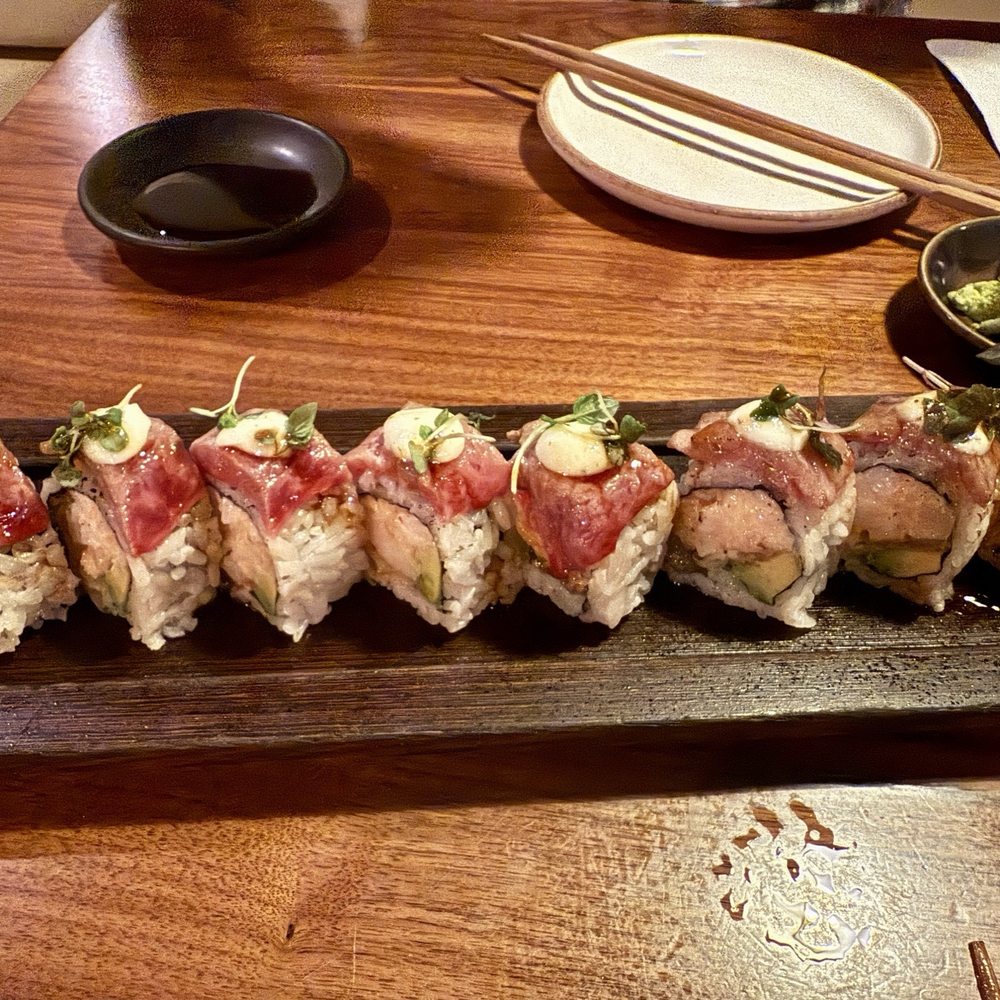 Azuki Sushi - Wagyu roll - Sushi Bars Near Me - San Diego, California Azuki Sushi - Wagyu roll - Sushi Bars Near Me - San Diego, California
