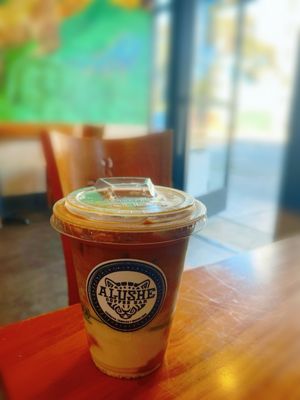 Alushe coffee bar by null